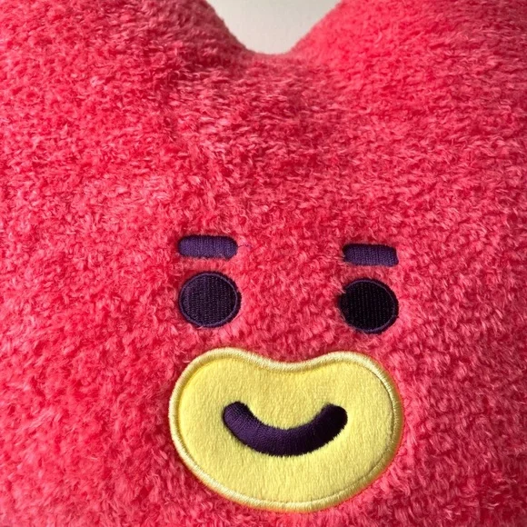 BT21 Tata Smiling Tatton PlushieBT21Toys & Plushies. NEW!
